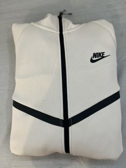 Xs White Nike Tech 