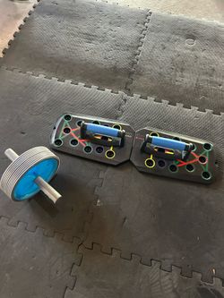 Push up board and Ab wheel