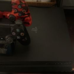 Ps4 with controllers