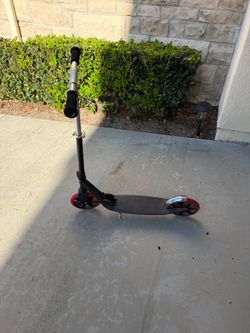 Razor Scooter with Red Wheels x 2