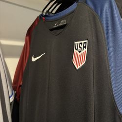 USMNT jersey 