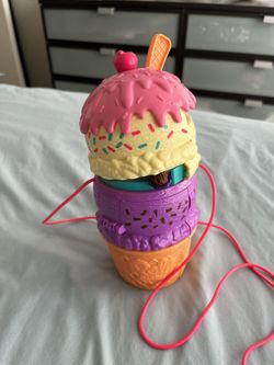 Polly Pocket  Ice cream Toy