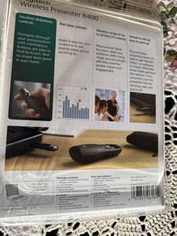 Logitech Wireless Presenter R400 New Sealed Never Opened