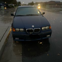 1998 BMW 318