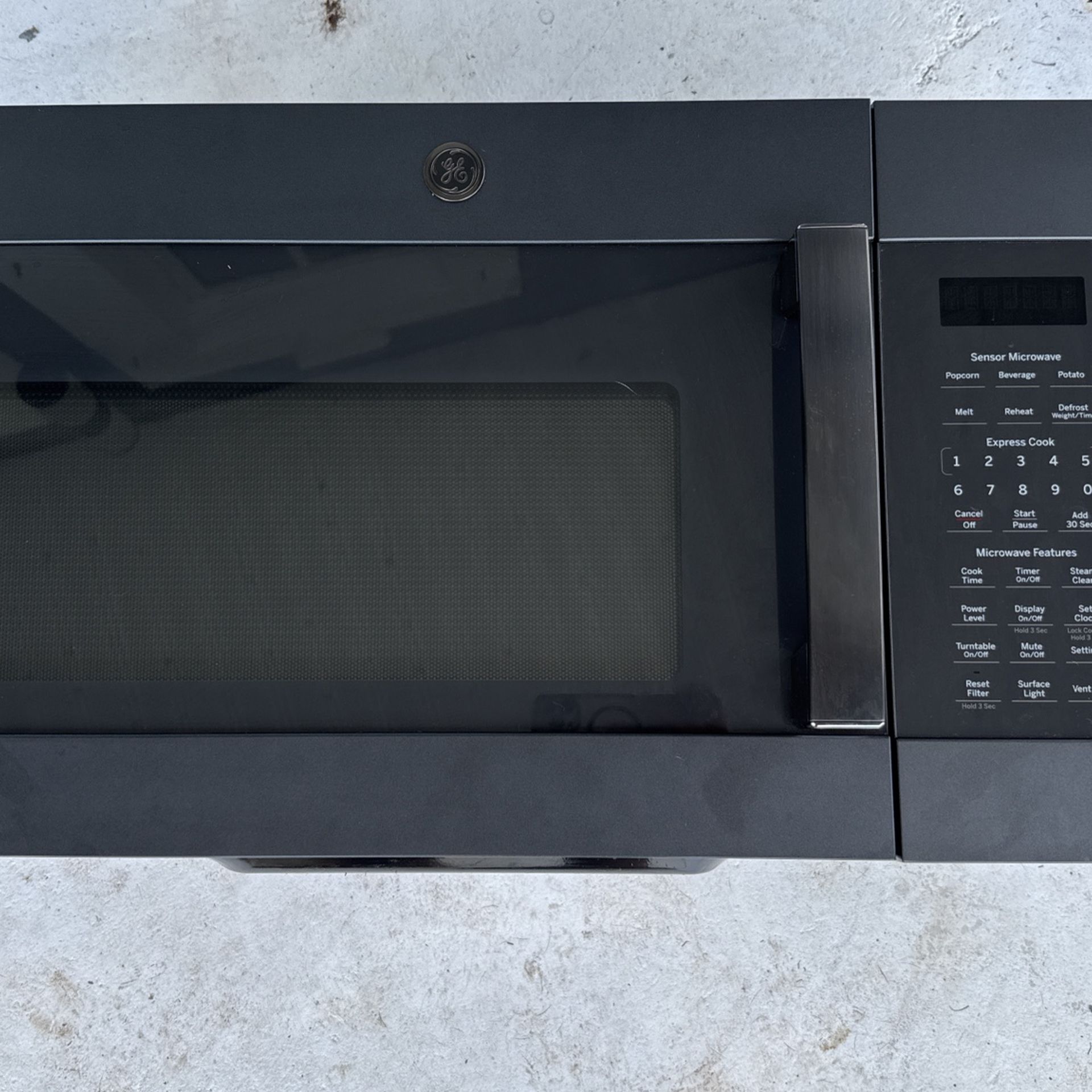 GE Over Range Microwave 