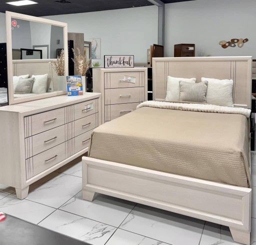 Queen Bedroom Set For Sale