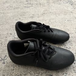 Kids Adidas Predator Cleats