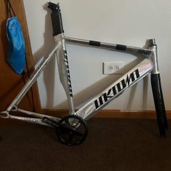 Silver Unknown Fixie  Throw Offers 