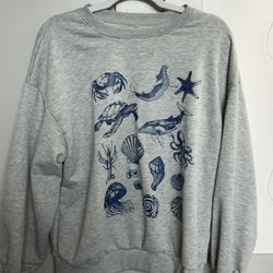 Coastal Ocean Graphic Crewneck 🌊 Gray Vintage Beachy Sweatshirt