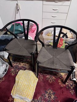 Bench & 2 Black wood chairs