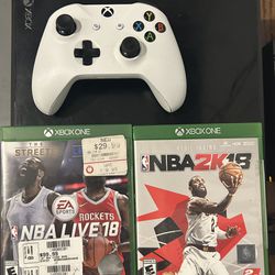 Xbox One With Extras 