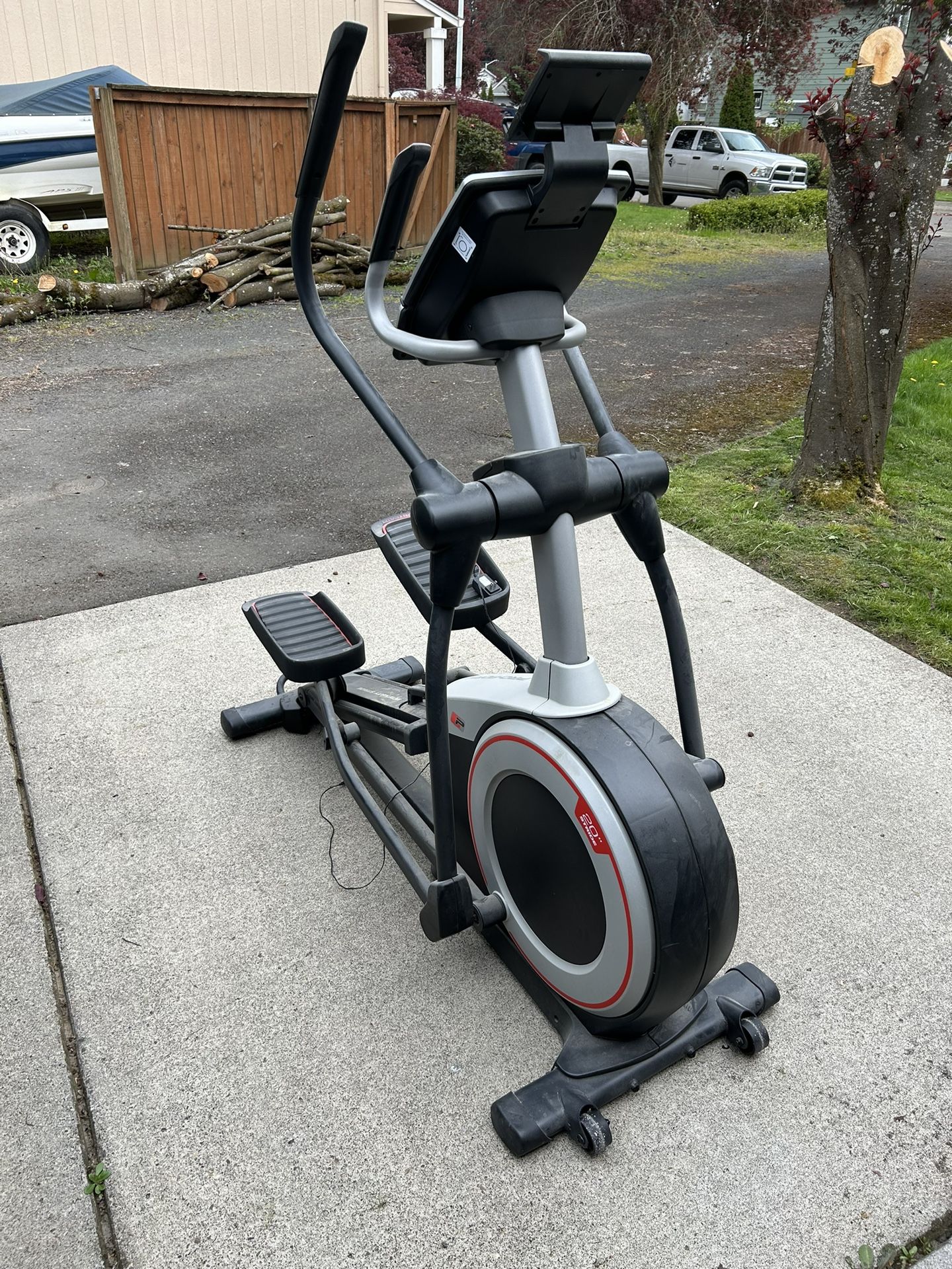 Pro Form Elliptical