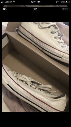 Women’s size 9 converse