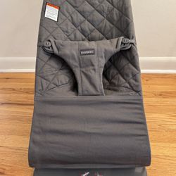 Baby Bjorn baby bouncer(like New)