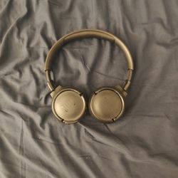 JBL Tune 520bt Headphones