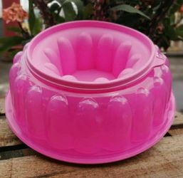 Tupperware