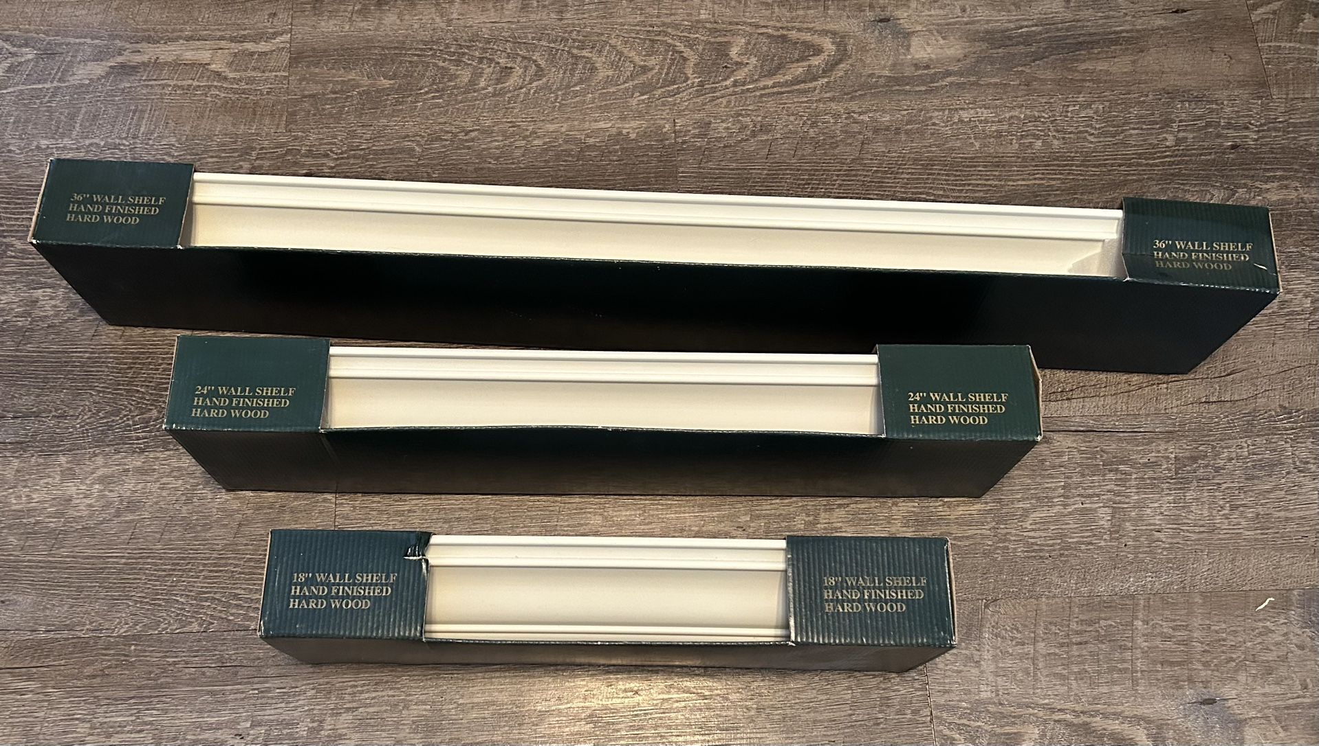 Set of wooden shelves 