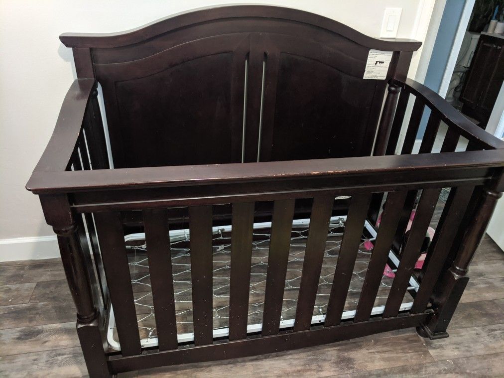 Crib , dresser and changing table set