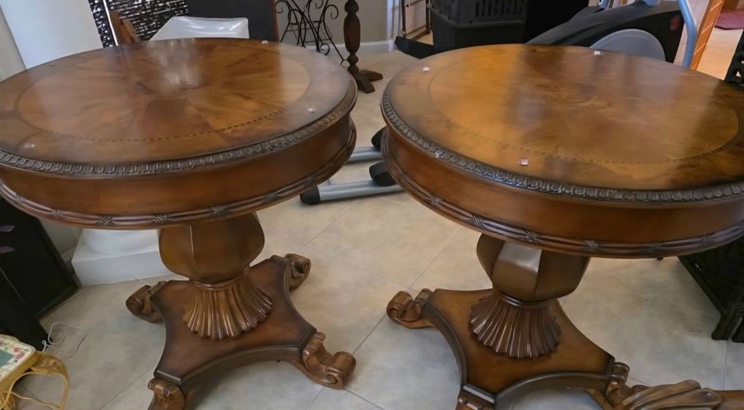 Exquisite Dining Room Table And 6 Chairs Glass Top