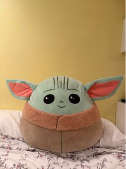 Baby Yoda Giant Squishmallow
