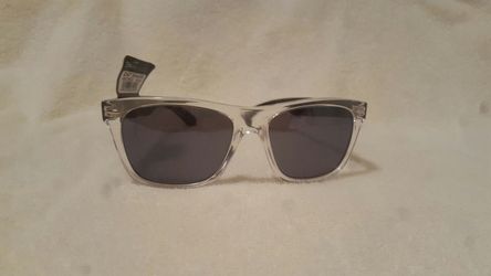 Black tip sunglasses