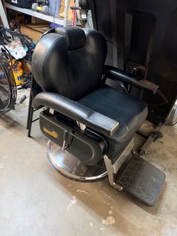 Barber chair