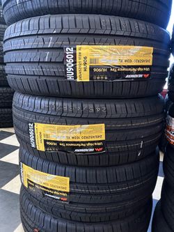 ✔️📲245/45/20 vendo set de llantas nuevas headway