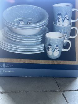Holiday Dinnerware