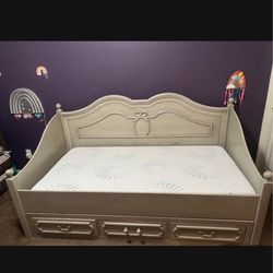 Day Bed