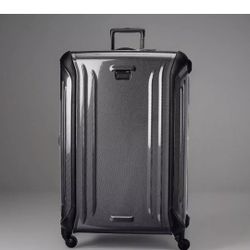 TUMI Vapor Luggage, 28" Medium Trip Side Check In Spinner-TSA Locking-NWT $825