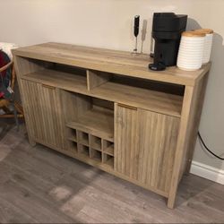 Bar cabinet