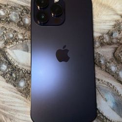 IPhone 14 Pro Max unlocked