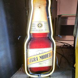 Negra Modelo Neon Vintage Beer Sign