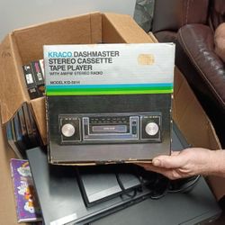 1981 Kraco Dashmaster Stereo Cassette Tape Player