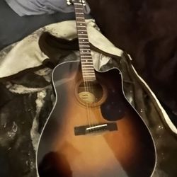 Yamaha FX335C Guitar