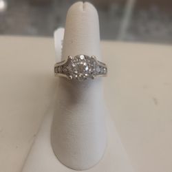 14k White Gold Rings 8.4 Grams Size 7 Layaway Available If You Are Interested Ask For Maribel Thank You 😊 