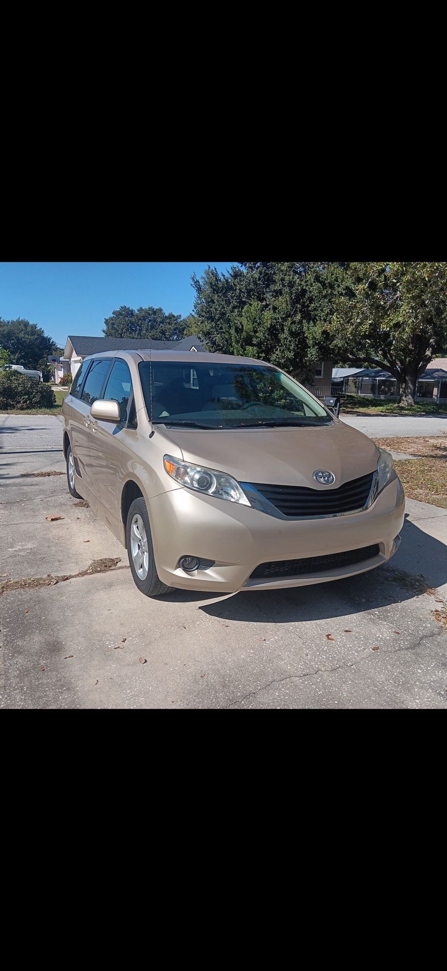 2011 Toyota Sienna