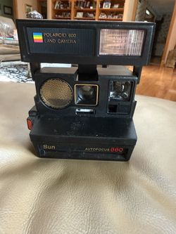 Polaroid 660 Land Camera Autofocus with strap~Instant Photos-Vintage untested-As Is