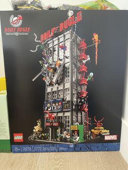 Lego Bundle Includes: Daily Bugle, Harry Potter Hogwarts Castle And The Bookstore