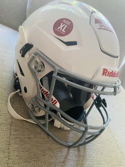 New XL Foitball Soeedflex Helmet.  