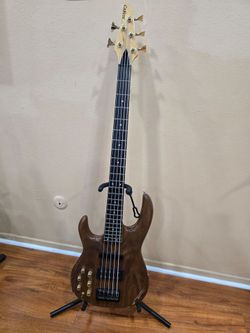 carvin 5 string bass lefthand brown