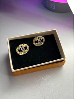 New CC earrings