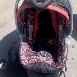 Baby Trend  Car seat 
