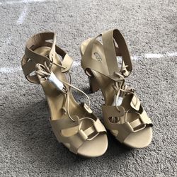 BRECKELLE'S Heeled Sandals