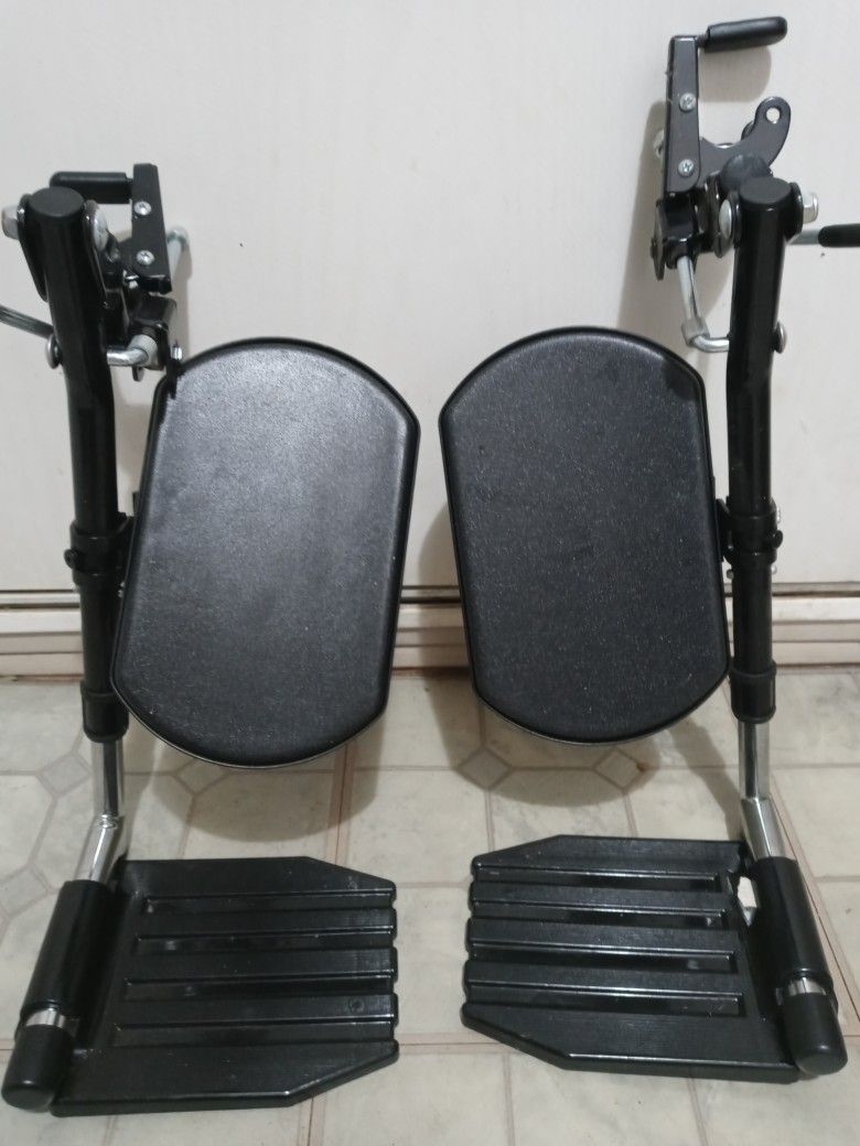 Wheelchair Legrest With Non Padded Calf Support &footplates