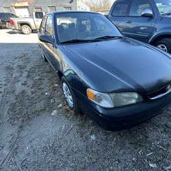 1999 Toyota Corolla