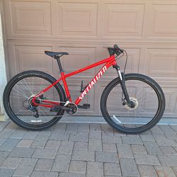 SPECIALIZED ROCKHOPPER SPORT 29 ER MOUNTAIN BIKE LIKE NEW ( CHECK MY OTHER BIKES)