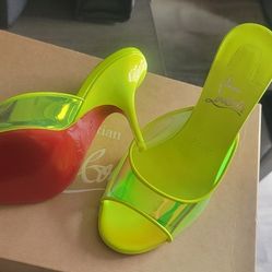 Christian Louboutin Paris