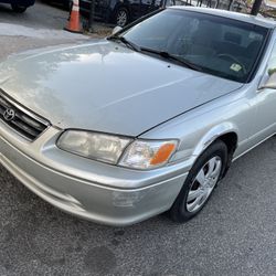 2001 TOYOTA CAMRY CE