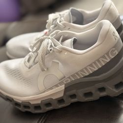 On Cloud Cloudmonster 2 Women’s Size 7.5